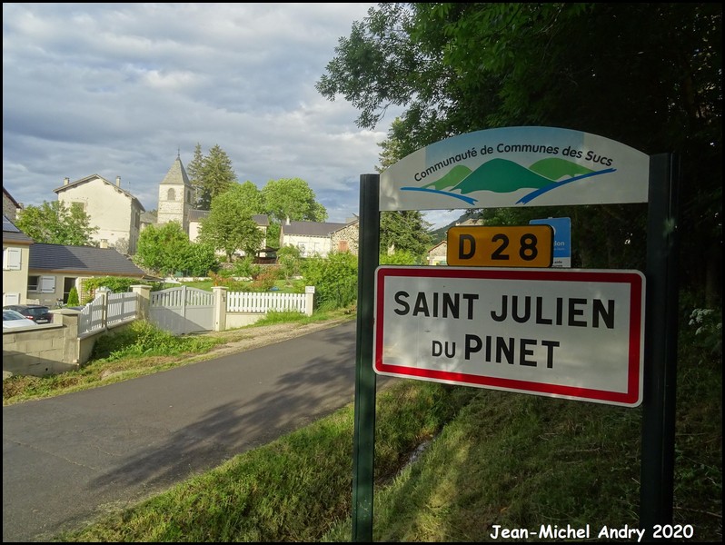 Saint-Julien-du-Pinet  43 - Jean-Michel Andry.jpg