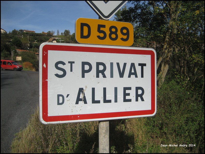 3 Saint-Privat-d'Allier 43 - Jean-Michel Andry.jpg