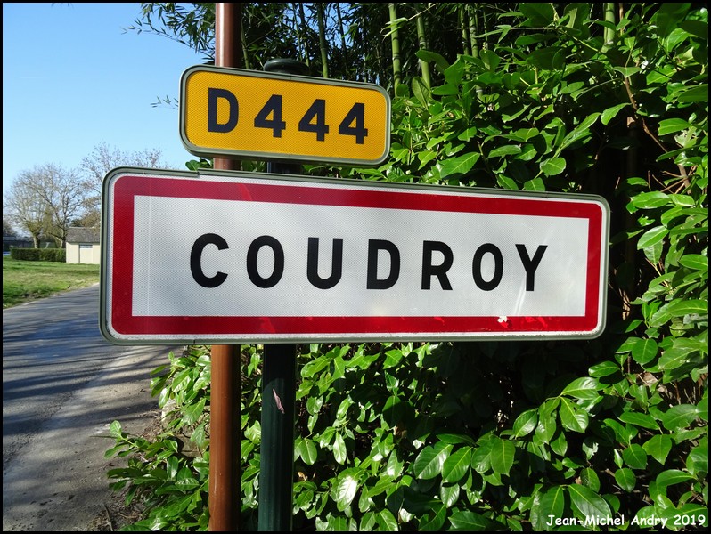 Coudroy 45 - Jean-Michel Andry.jpg