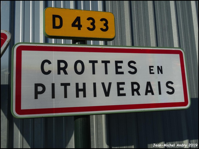 Crottes-en-Pithiverais 45 - Jean-Michel Andry.jpg