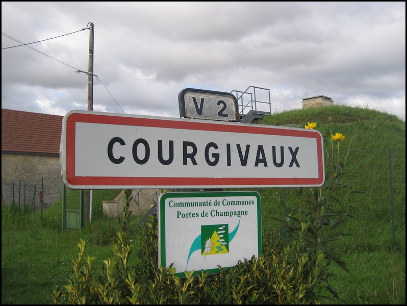 Courgivaux 51 - Jean-Michel Andry.jpg