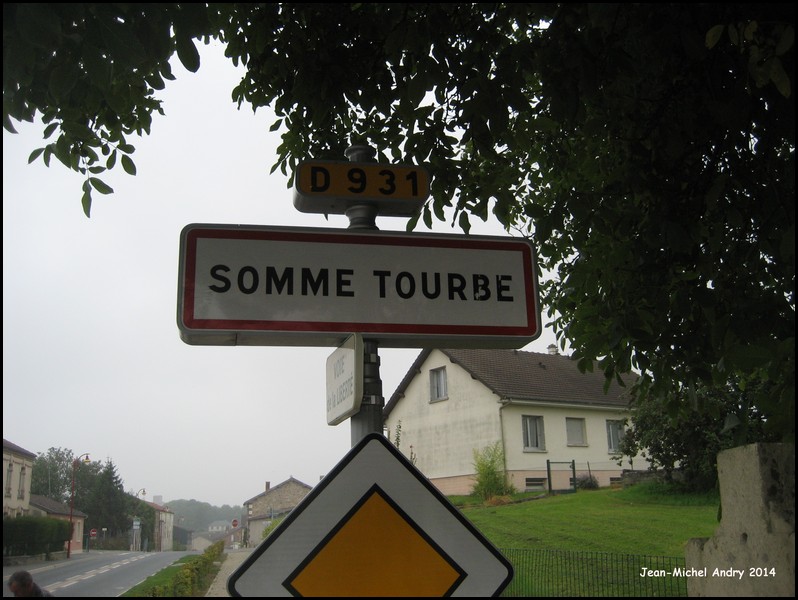 Somme-Tourbe 51 - Jean-Michel Andry.jpg