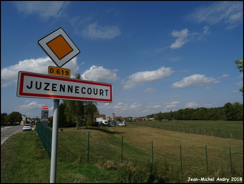 Juzennecourt 52 - Jean-Michel Andry.jpg