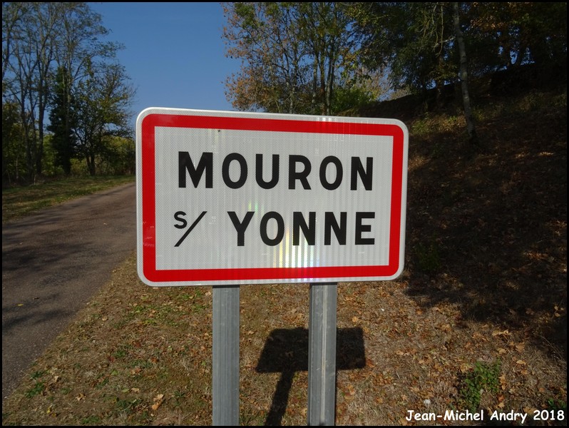 Mouron-sur-Yonne 58 - Jean-Michel Andry.jpg