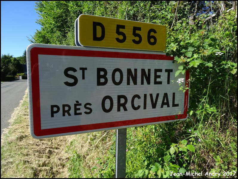 Saint-Bonnet-près-Orcival 63 - Jean-Michel Andry.jpg