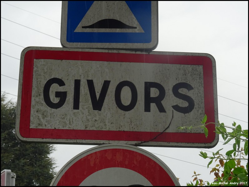 Givors  69 - Jean-Michel Andry.jpg