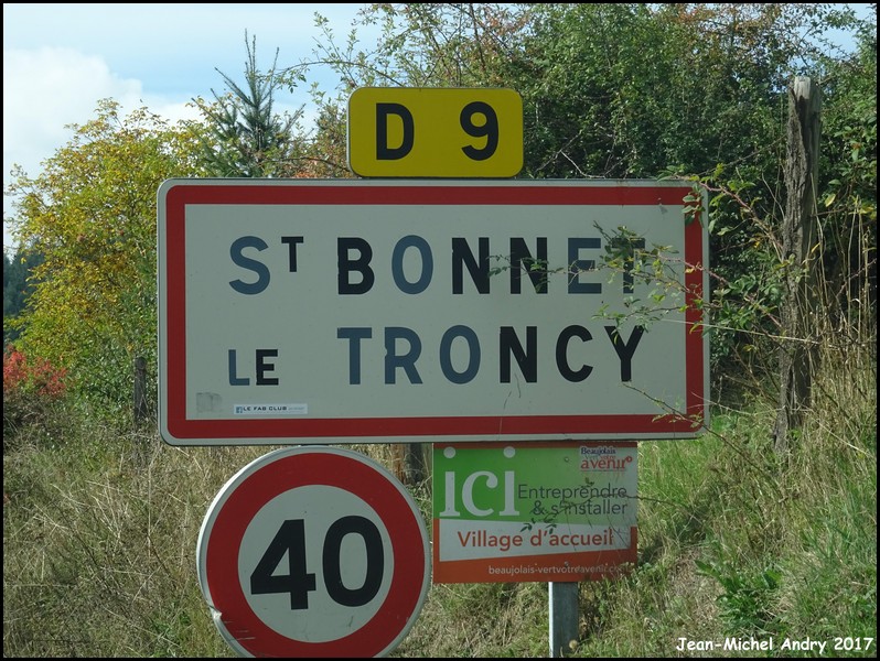 Saint-Bonnet-le-Troncy 69 - Jean-Michel Andry.jpg