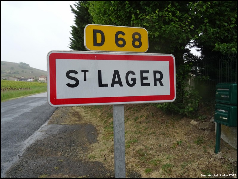 Saint-Lager  69 - Jean-Michel Andry.jpg