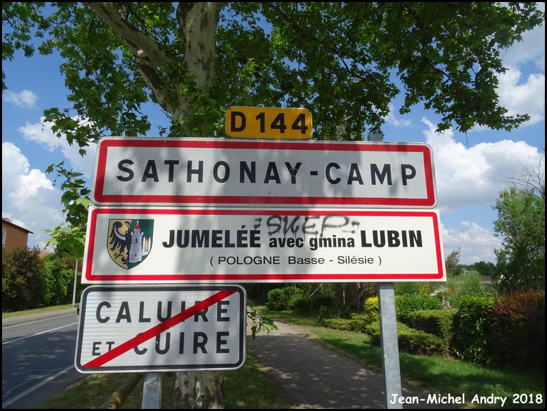 Sathonay-Camp 69 - Jean-Michel Andry.jpg