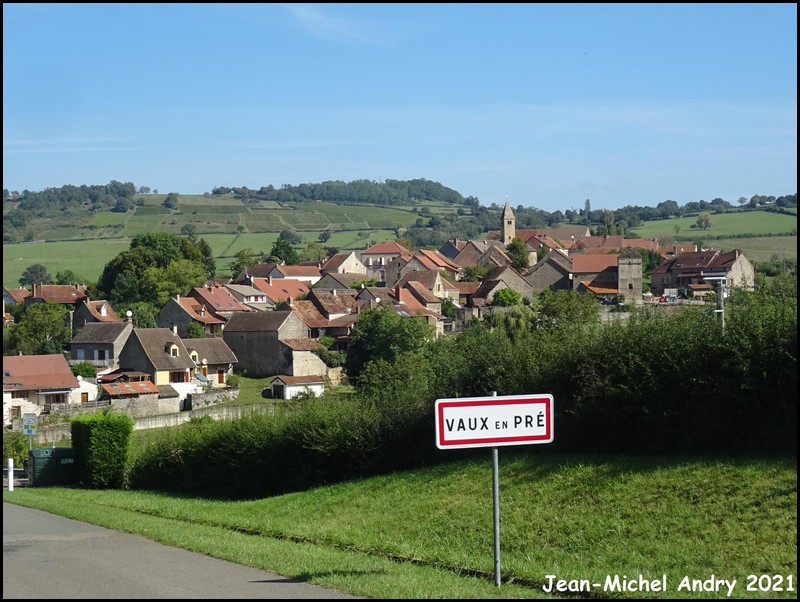 Vaux-en-Pré 71 - Jean-Michel Andry.jpg