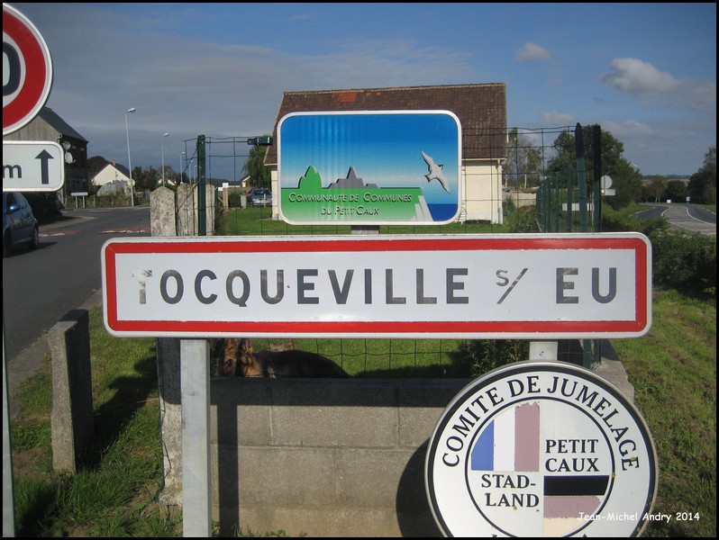 Tocqueville-sur-Eu 76 - Jean-Michel Andry.jpg