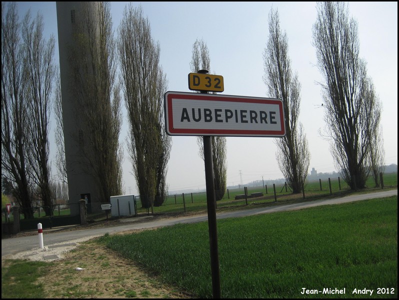 Aubepierre-Ozouer-le-Repos 1  77 - Jean-Michel Andry.jpg