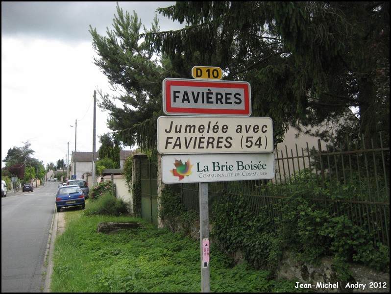 Favières 77 - Jean-Michel Andry.jpg