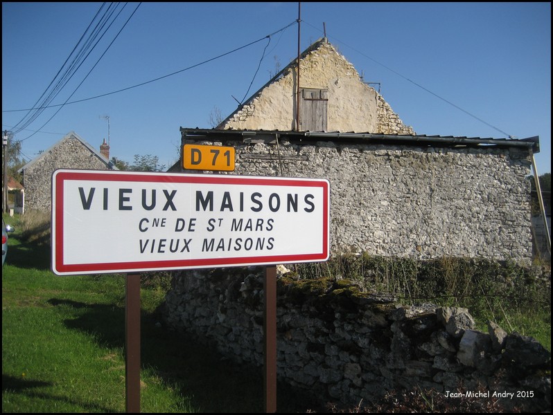 Saint-Mars-Vieux-Maisons 2 77 - Jean-Michel Andry.jpg