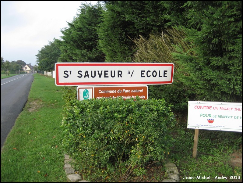 Saint-Sauveur-sur-École 77 - Jean-Michel Andry.jpg