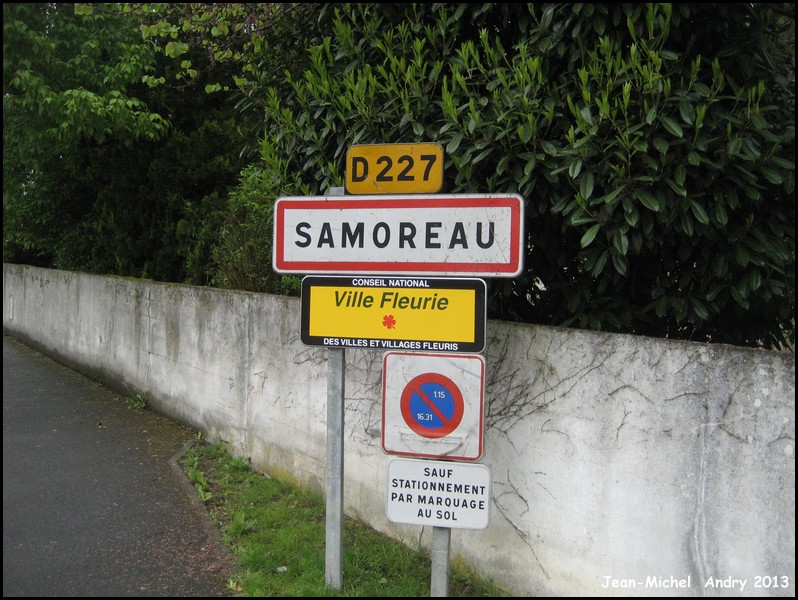 Samoreau 77 - Jean-Michel Andry.jpg