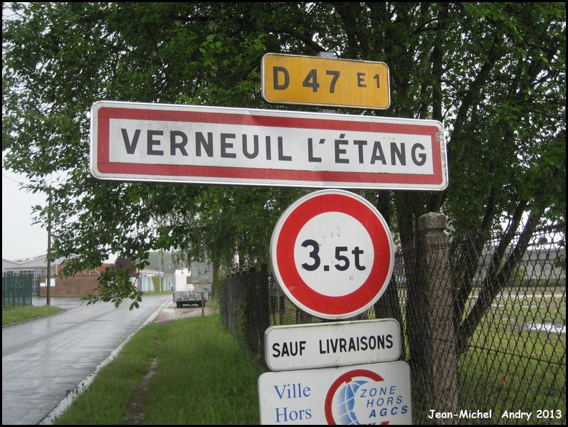 Verneuil-l'Étang 77 - Jean-Michel Andry.jpg