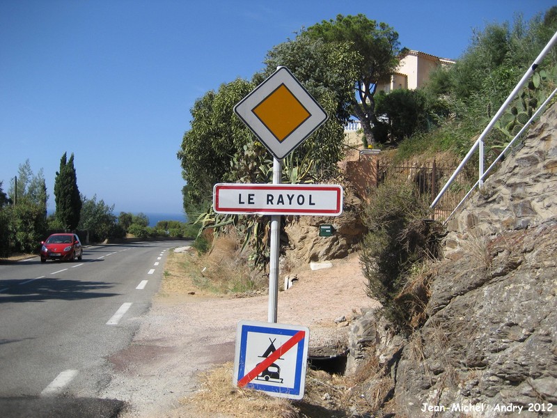 Rayol-Canadel sur Mer 1 83 - Jean-Michel Andry.jpg