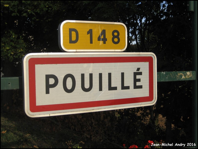 Pouillé  85 - Jean-Michel Andry.jpg