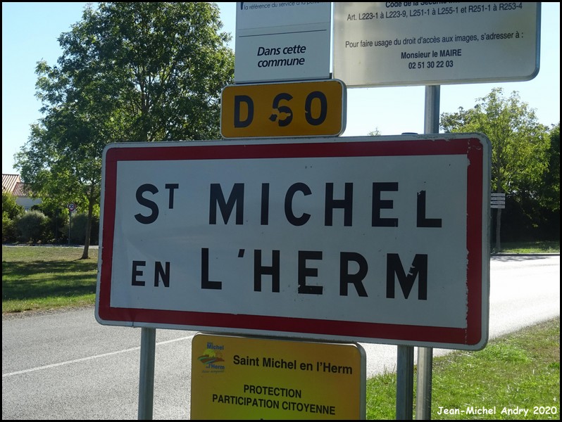 Saint-Michel-en-l'Herm 85 - Jean-Michel Andry.jpg