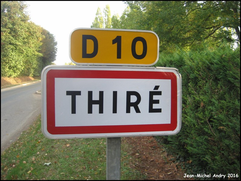 Thiré  85 - Jean-Michel Andry.jpg