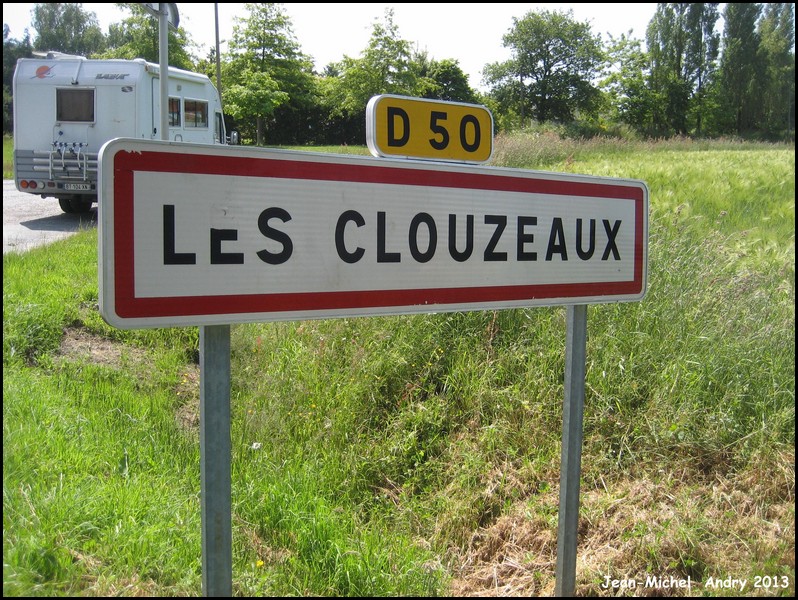 Les Clouzeaux  85 - Jean-Michel Andry.jpg