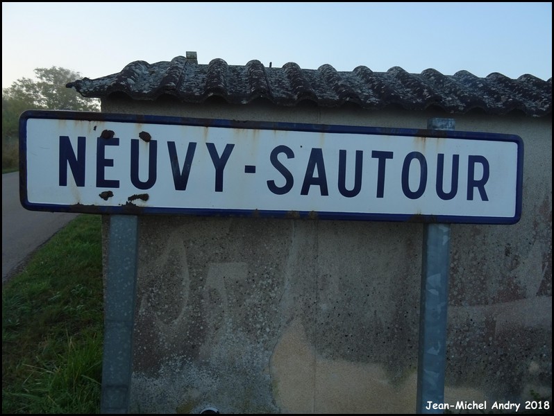 Neuvy-Sautour 89 - Jean-Michel Andry.jpg