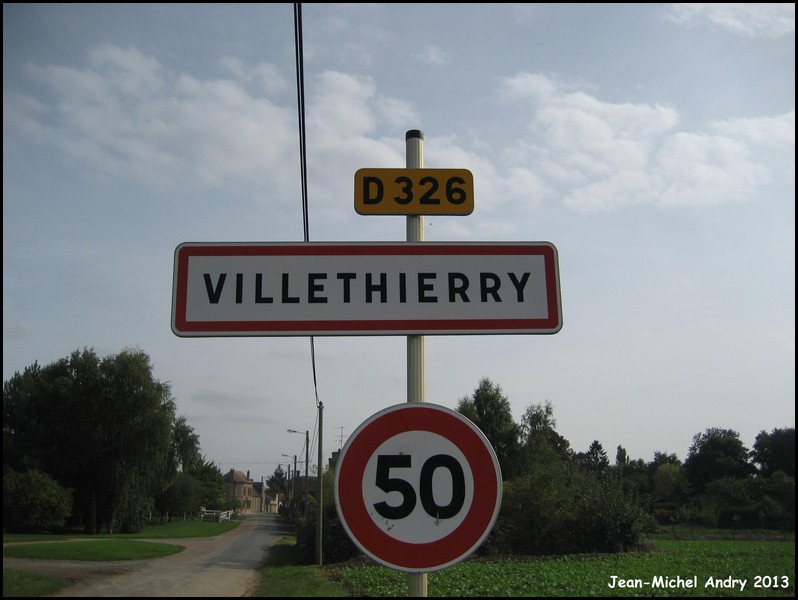 Villethierry 89 - Jean-Michel Andry.jpg