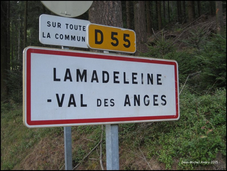 Lamadeleine-Val-des-Anges 90 - Jean-Michel Andry.jpg