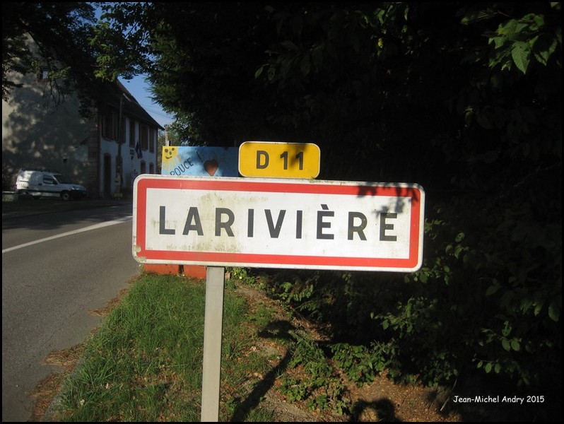 Lariviere 90 - Jean-Michel Andry.jpg