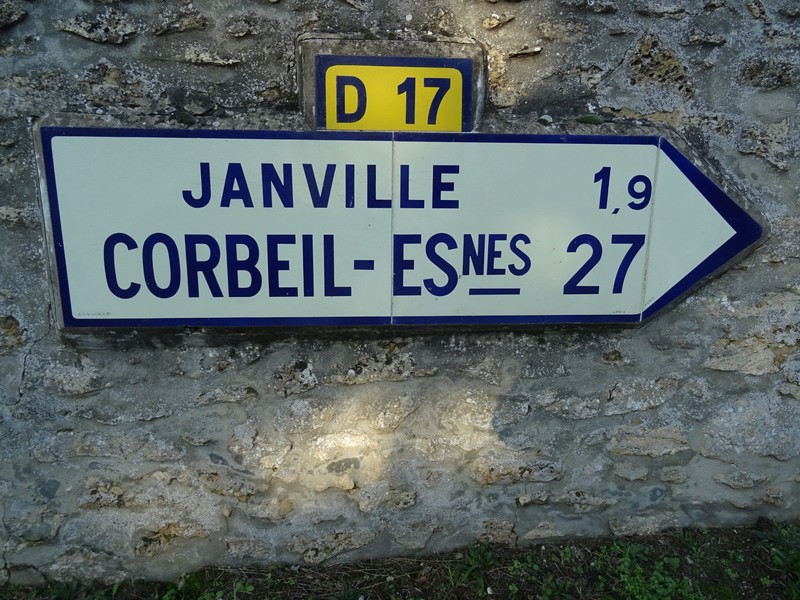 Janville-sur-Juine   2.JPG