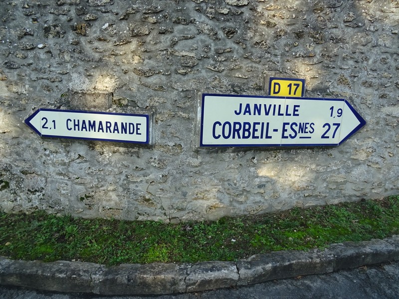 Janville-sur-Juine 1.JPG