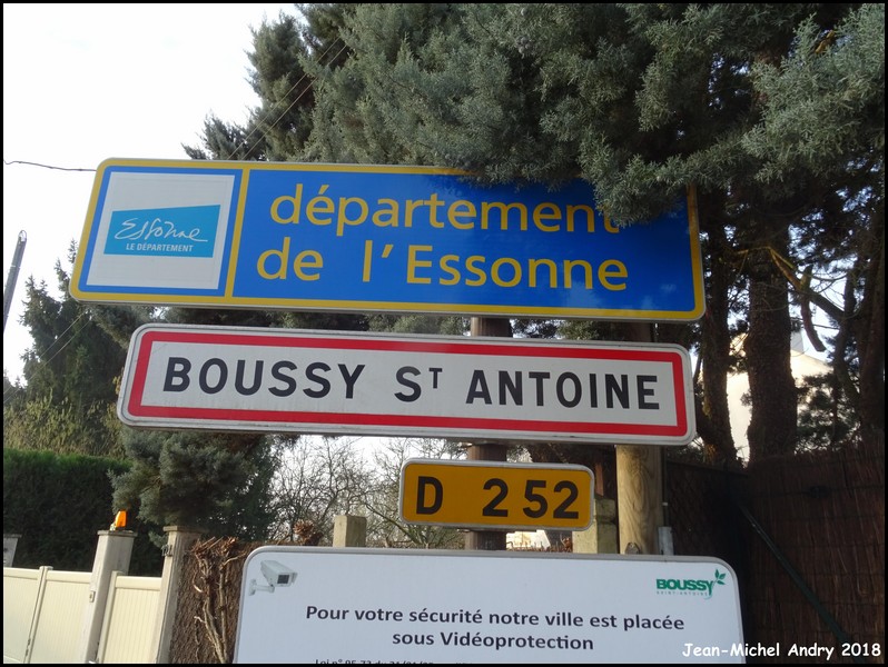 Boussy-Saint-Antoine 91 - Jean-Michel Andry.jpg