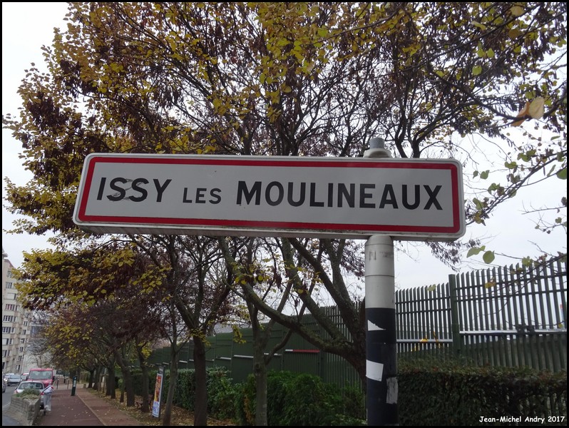 Issy-les-Moulineaux 92 - Jean-Michel Andry.jpg