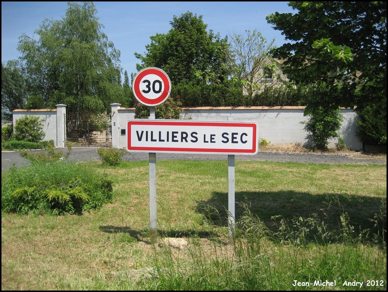 Villiers-le-Sec 95  - Jean-Michel Andry.jpg