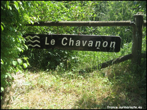CHAVANON 19x63.JPG